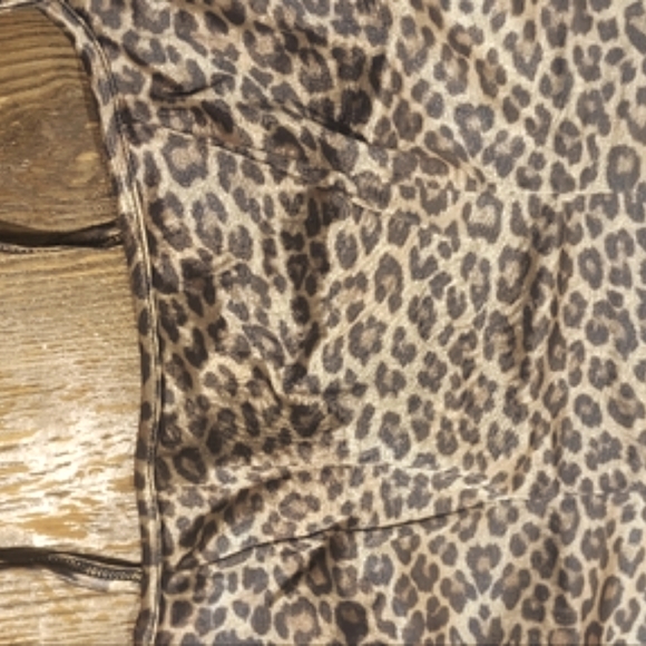 Leopard Print Camisole - Picture 3 of 7